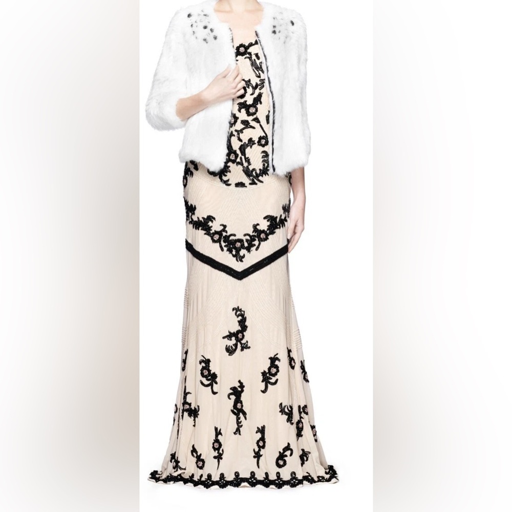 Alice and Olivia Couture Cream Gown with black beads size 8